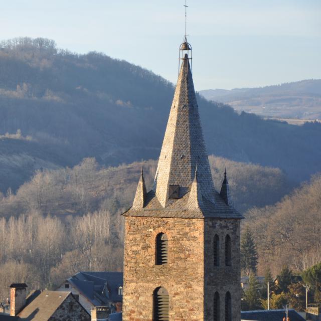Bell tower of Saint Médard church in Banassac. Banassac is a village bordering La Canourgue. A major center of influence in the Gabale region during the Gallo-Roman era, it became the second most important town in Lozère, after Javols, during the first three centuries AD. Its prosperity was linked to its ceramics and sigillated pottery workshops.