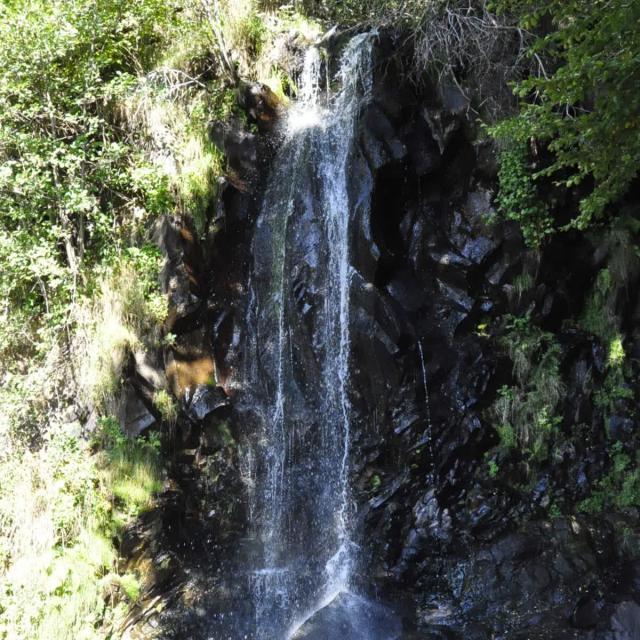 Cascade du Saltou is on a hiking trail from Bonnecombe on the Aubrac.