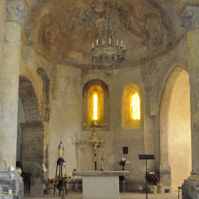 Interior of the church at La Capelle sur le Causse de Sauveterre
