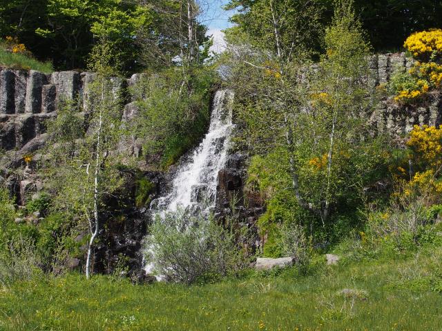 Cascade du Saltou - Hiking trail starting from Bonnecombe on the Aubrac - 15.5 km and 4h walk.