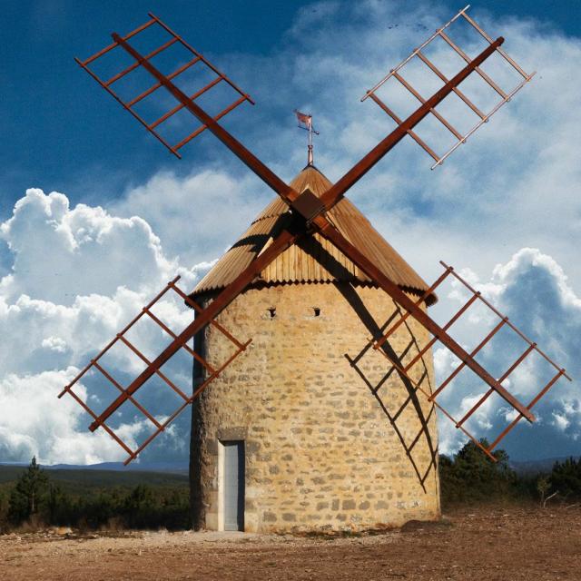 Moulin de La Borie produces La Méjeanette flours made from cereals grown on the Causse Méjean,