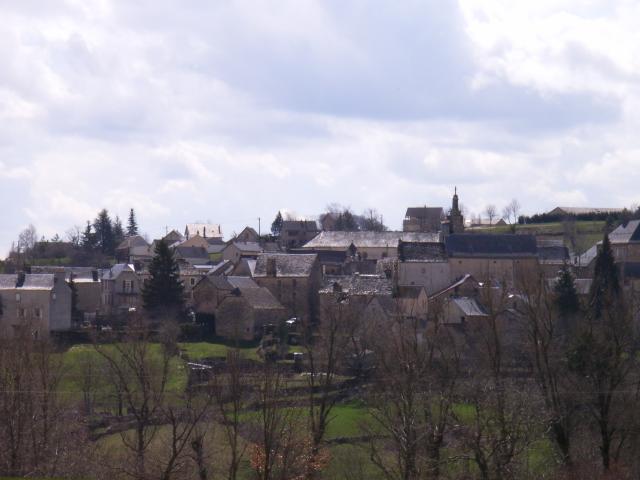 General view of Saint Germain du Teil from the Aubrac foothills