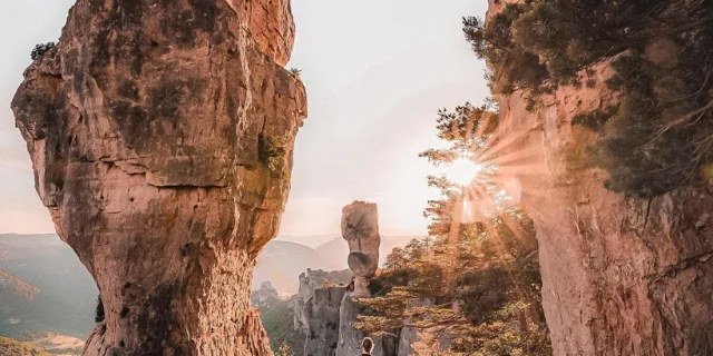 Corniches du Causse Méjean hike Instagram #aubracgorgesdutarn