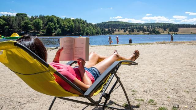 Relaxation at Lac du Moulinet in Aubrac.
