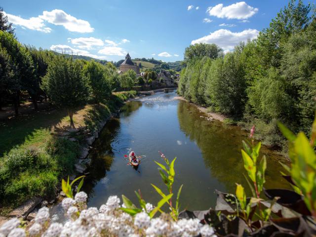Canoeing at Sainte Eulalie d'olt, Aveyron department.