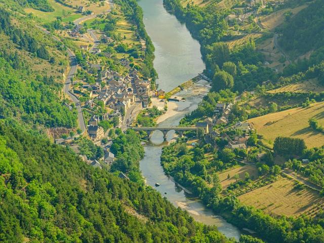 Le village des Vignes dans les Gorges du Tarn