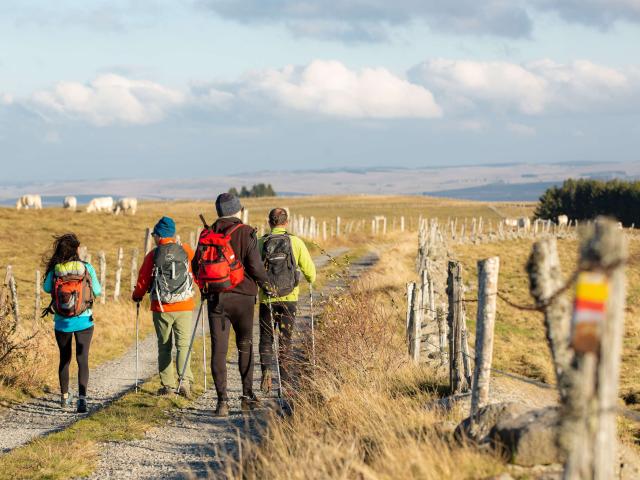 GR Monts d'Aubrac hiking group.