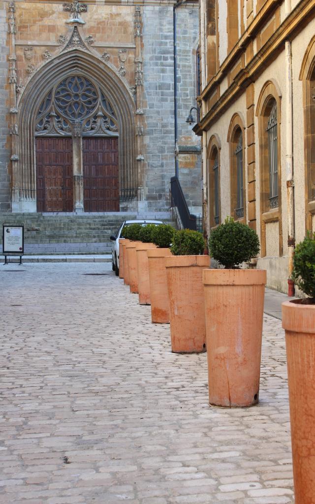 Alleys mende cathedral