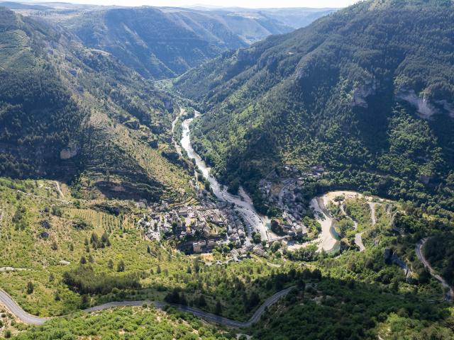 view causse sauveterre ste enimie