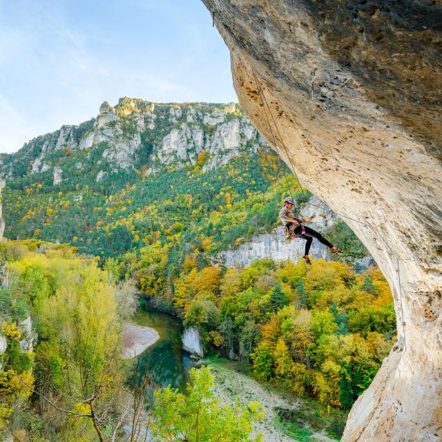 escalade gorges du tarn activité