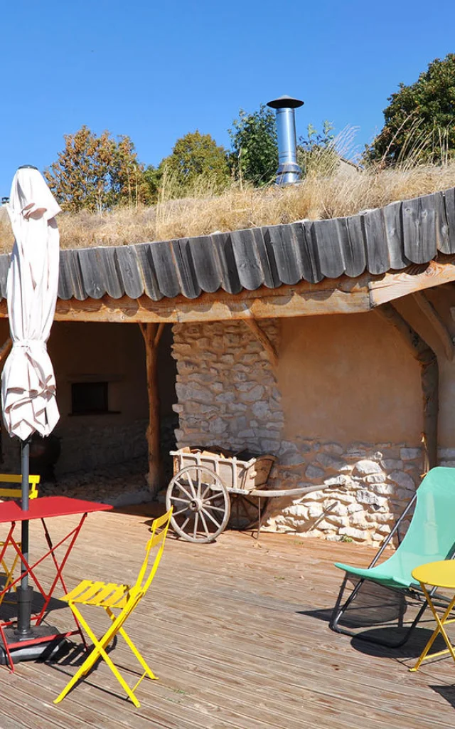Les kazalas housing grands causses.