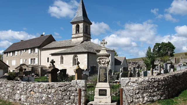 Hures La Parade church
