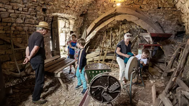 Visit an old-fashioned Caussen farm